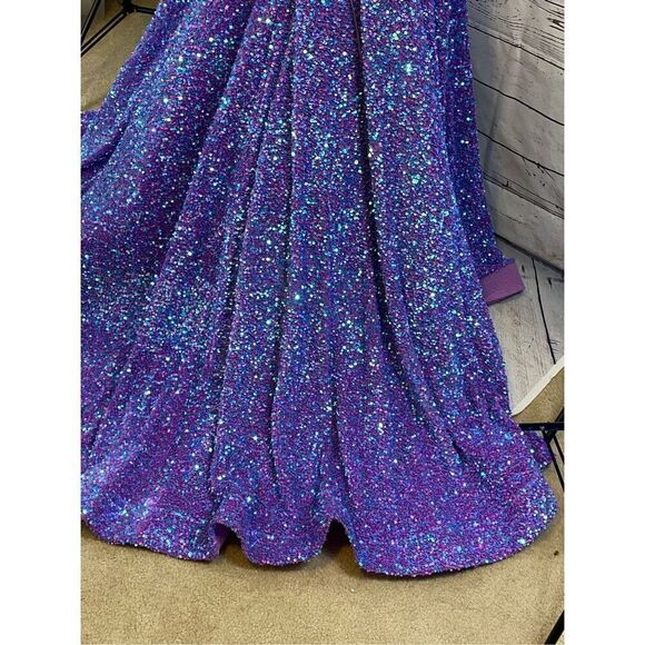 Amarra Sequin Purple Formal Gown Size 6 - Picture 9 of 16